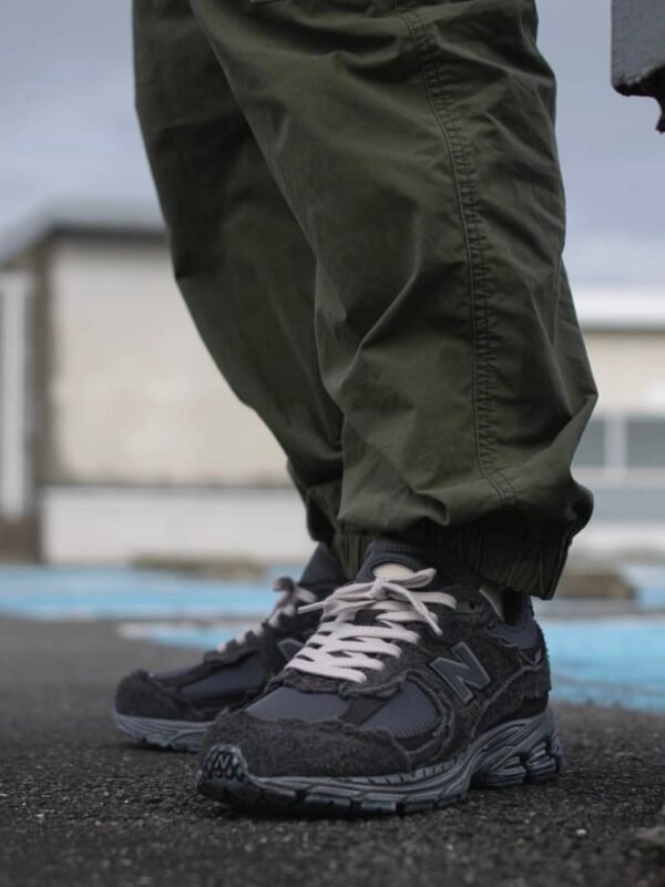 New Balance 2002R Protection Pack Phantom