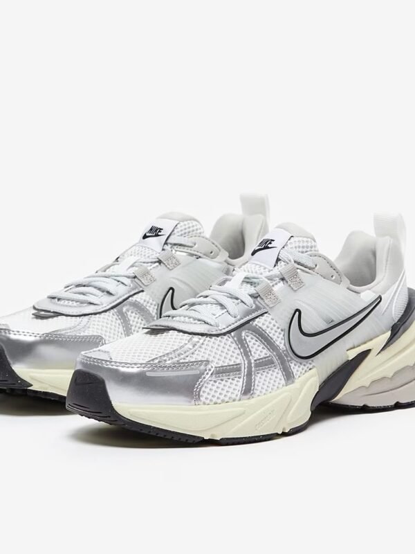 Nike V2K Run