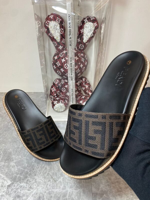 Roma Slippers