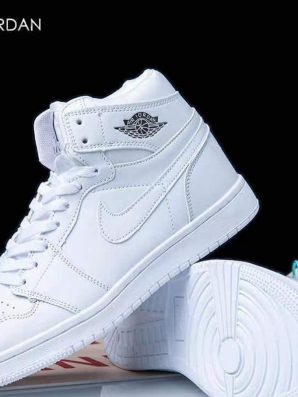 Nike Air Jordan White