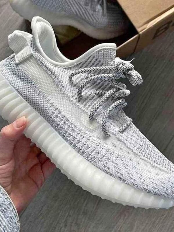 Yeezy Boost 350 v2 static Non reflective