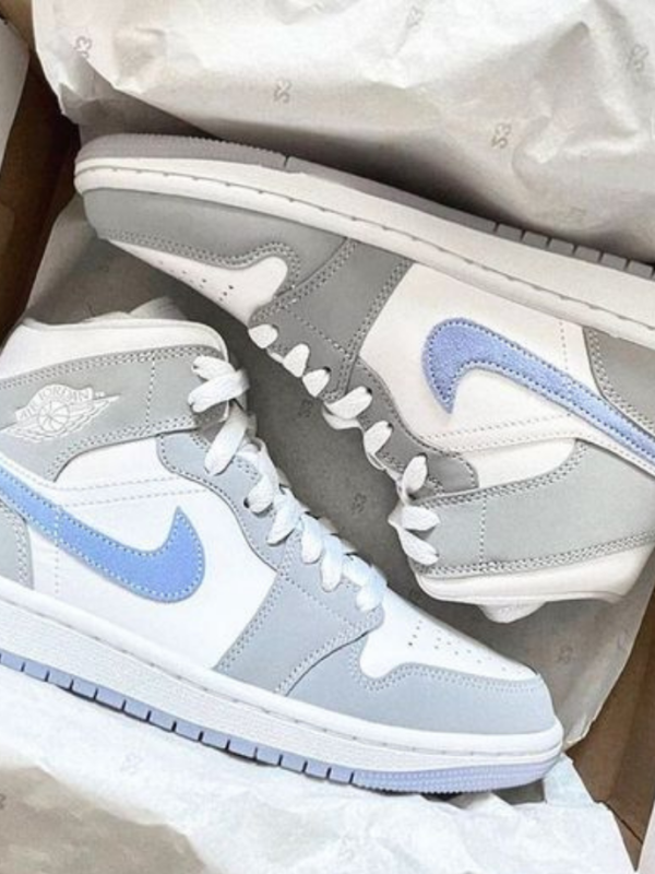 Nike Air Grey Sneakers