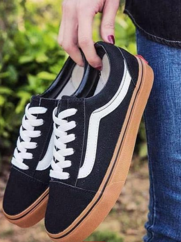 Vans Old Skool Shoes
