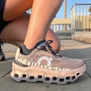 ON Cloudmonster 2 Hyper Undyed