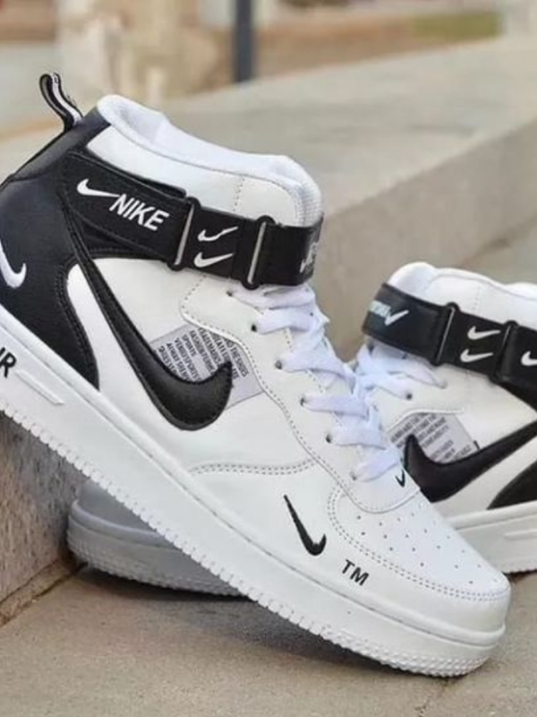 Nike Air Force High Neck Sneakers