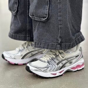 ASICS GEL-Kayano 14 Cream Sweet Pink