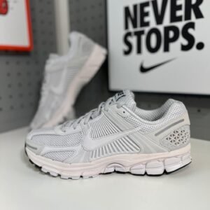 Nike Zoom Vomero 5