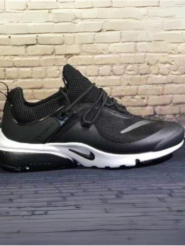 NIKE PRESTO white Black Shoes