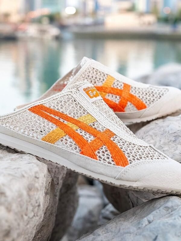 Onitsuka Tiger Mexico 66 Sabot Oatmeal Habanero