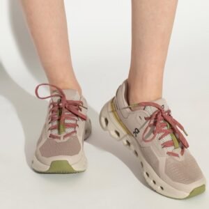 On Running Cloudrunner 2 WalkGood LA Sand Flax