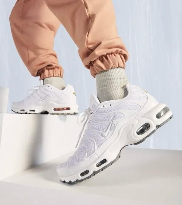 Nike Air Max Plus White