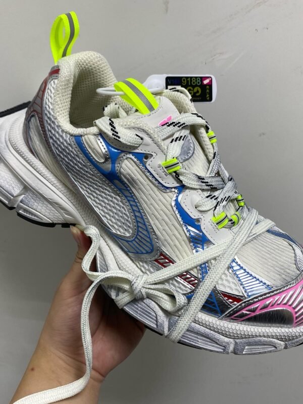 Balenciaga 3XL Shoes Exceptional Style and Comfort for the Modern Gentleman