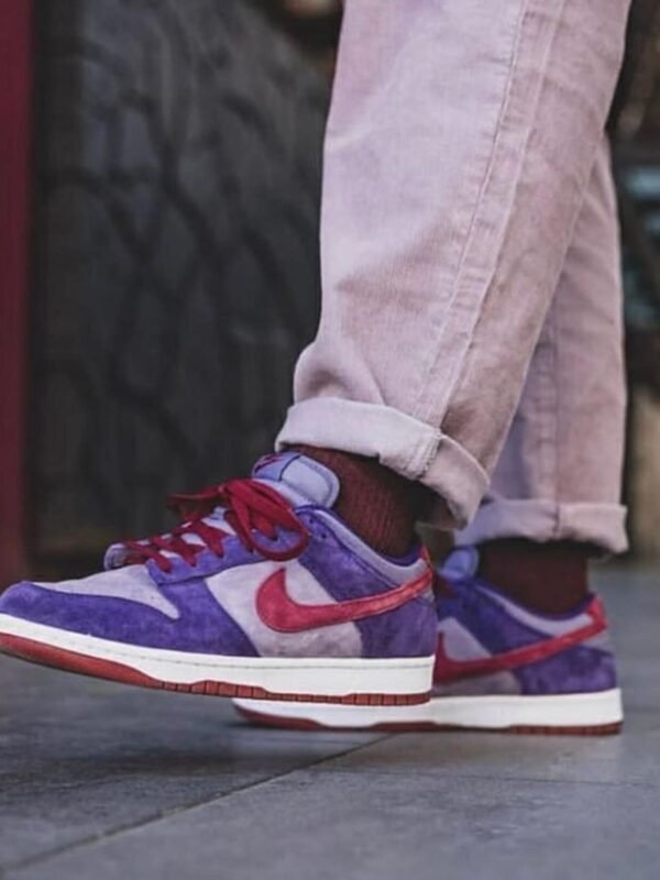 Dunk Low Plum