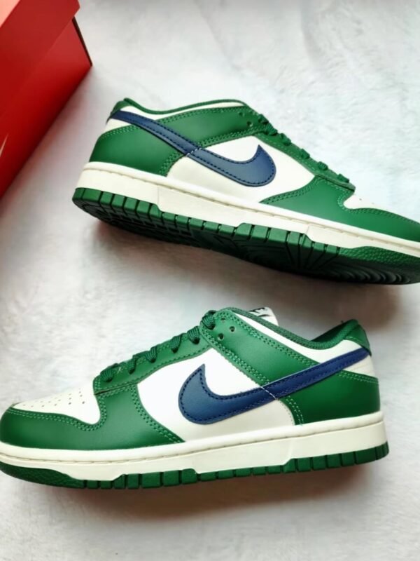 Nike SB Dunk Gorge Green