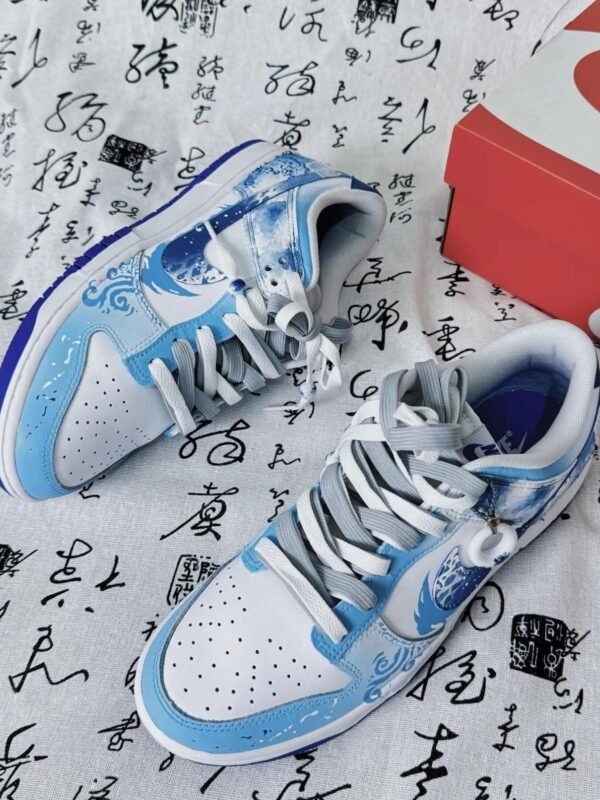 Nike SB Dunk Dragon Prince