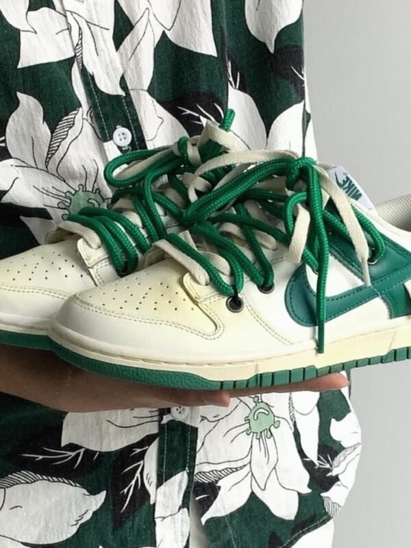 Nike Dunk White Green