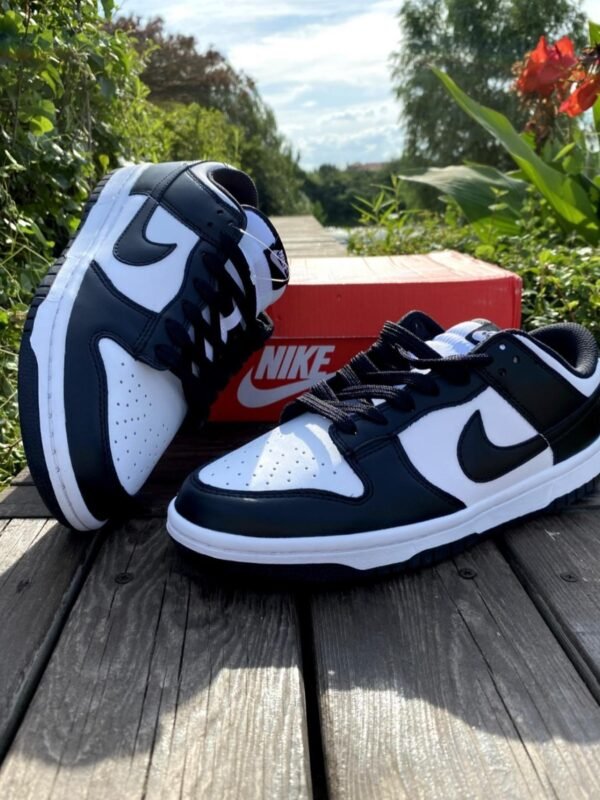 Nike Dunk Panda White Black