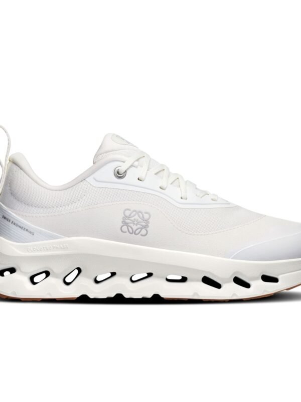 x Loewe Cloudtilt 2 "All White"
