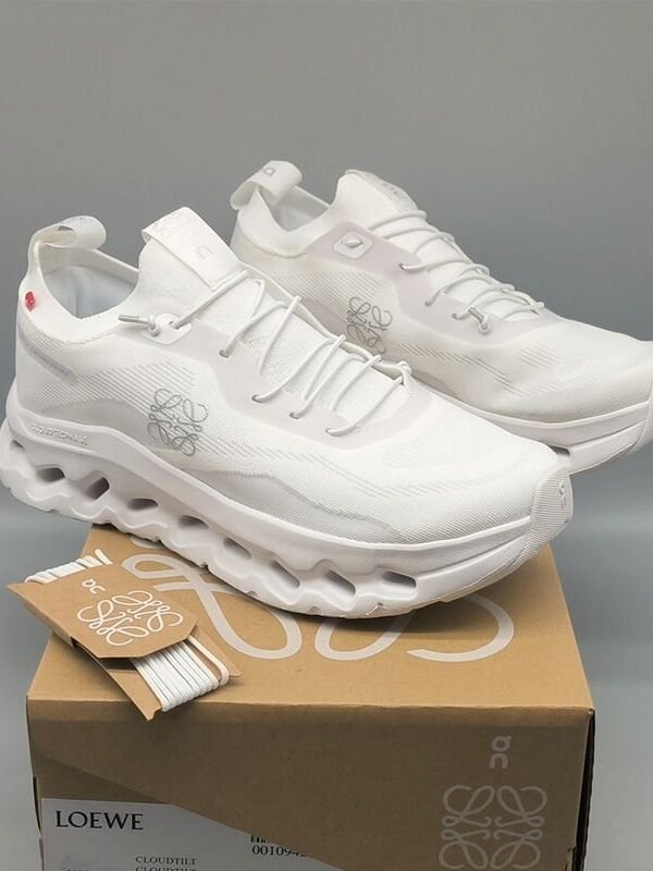 Loewe X On Cloudtilt Sneakers Unisex In White