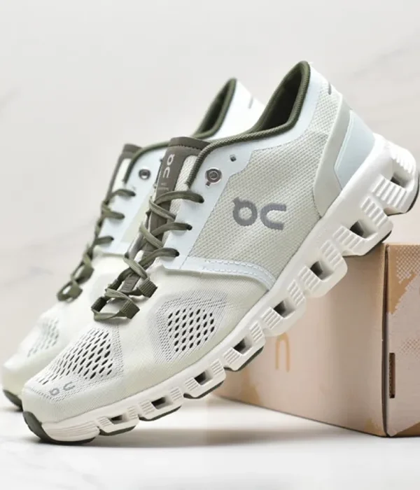 On Running Cloud X Sneakers in Green White